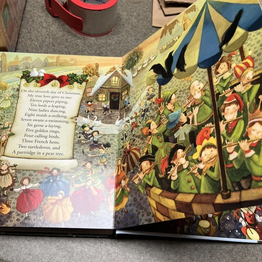 Twelve Days of Christmas by Accord Accord‎ Publishing (2011, Hardcover)